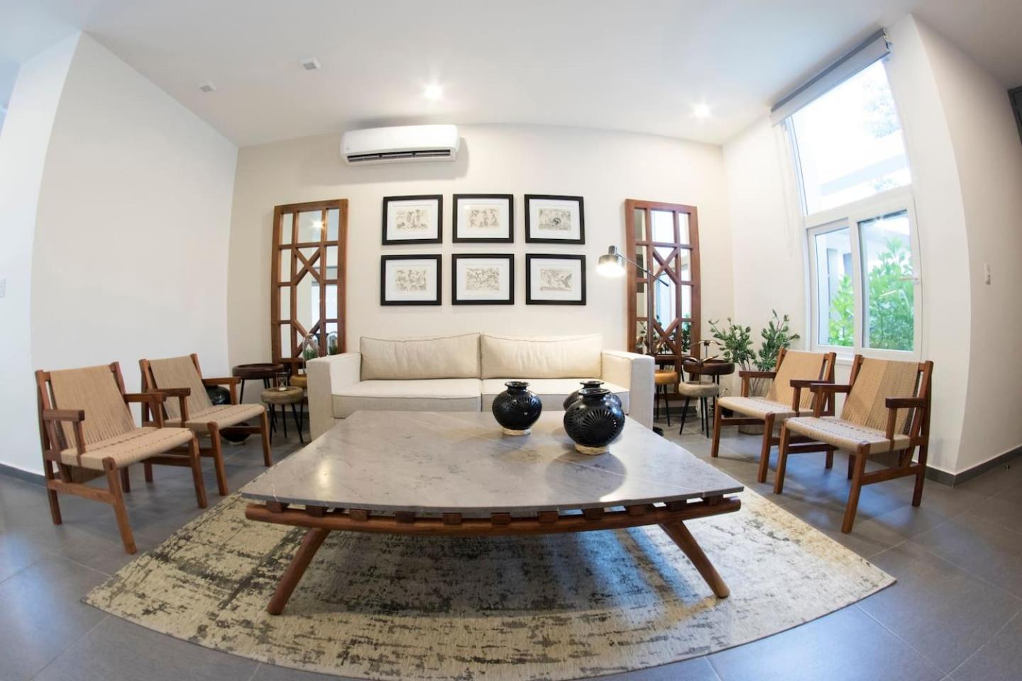 מרידה Modern House Surrounded By Nature מראה חיצוני תמונה